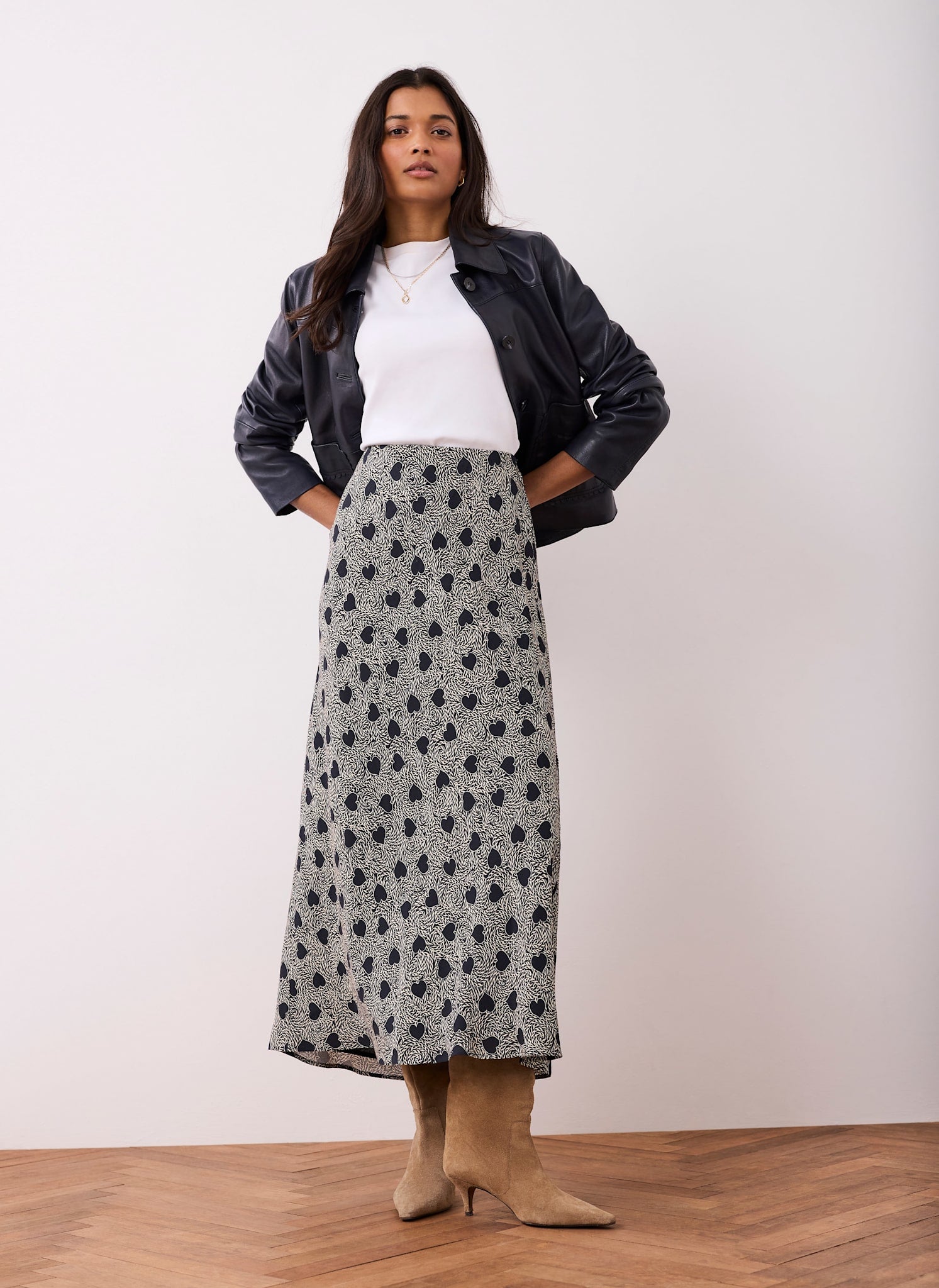 Navy Heart Print Maxi Skirt – Mint Velvet