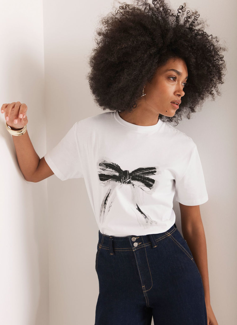 White Graphic Bow T-Shirt