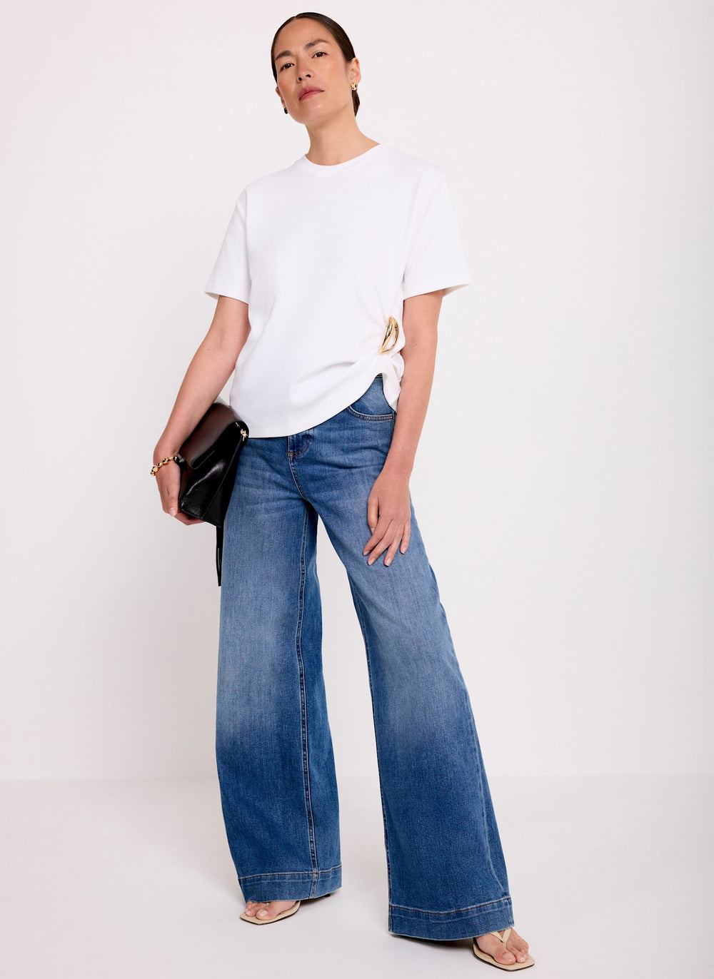 White Cotton Slim Fit T-Shirt