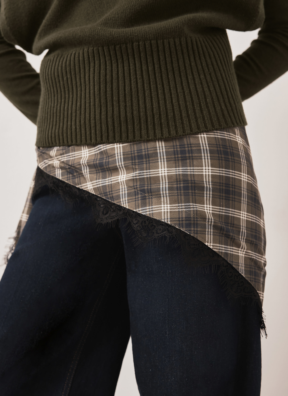 Khaki Checked Print Lace Hem Waist Scarf