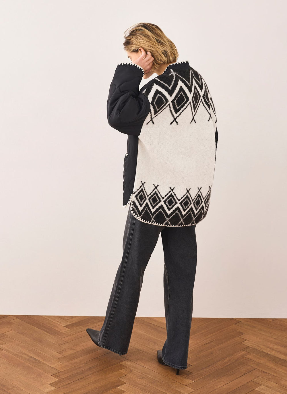 Black Contrast Back Quilted Jacket