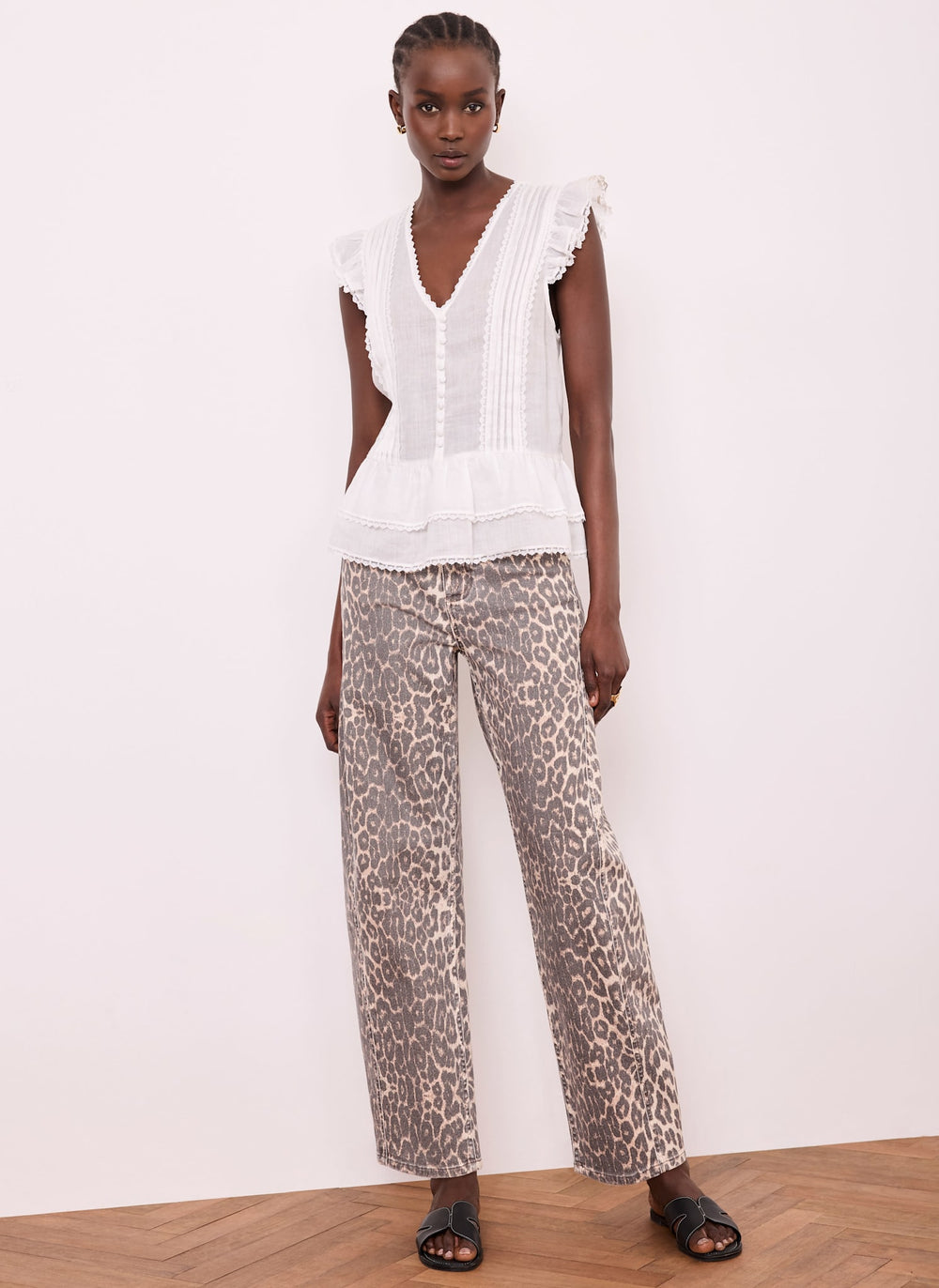 Leopard Print Barrel Leg Jeans