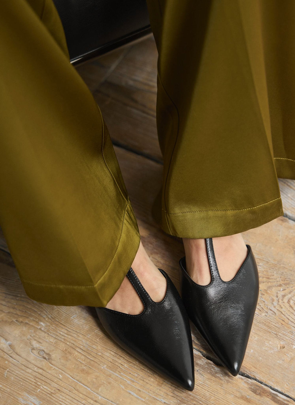 Lila Black T-Bar Flats