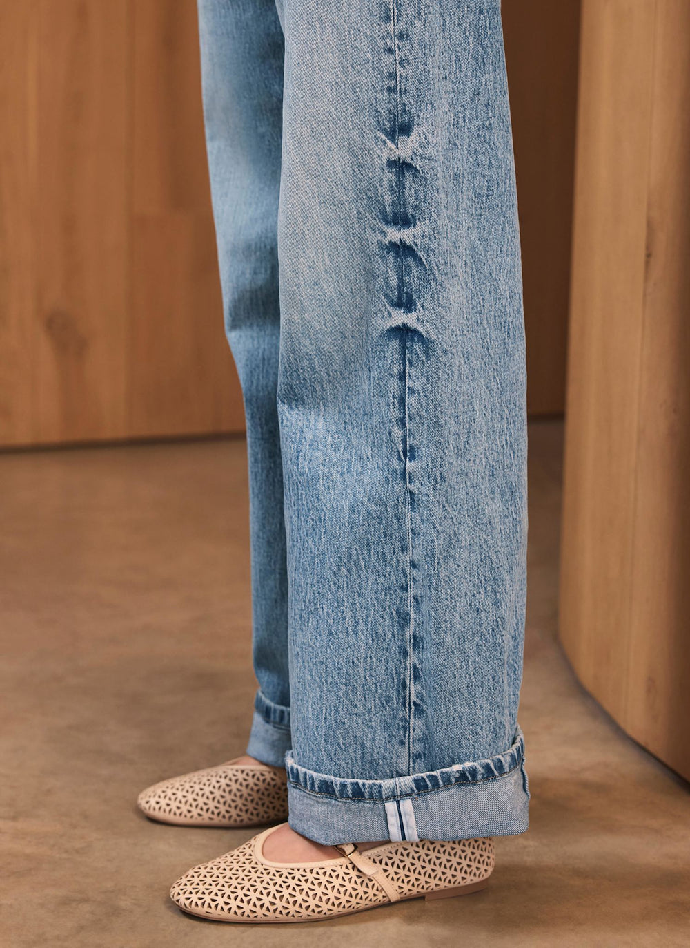Mid Indigo Workable Wide Jeans