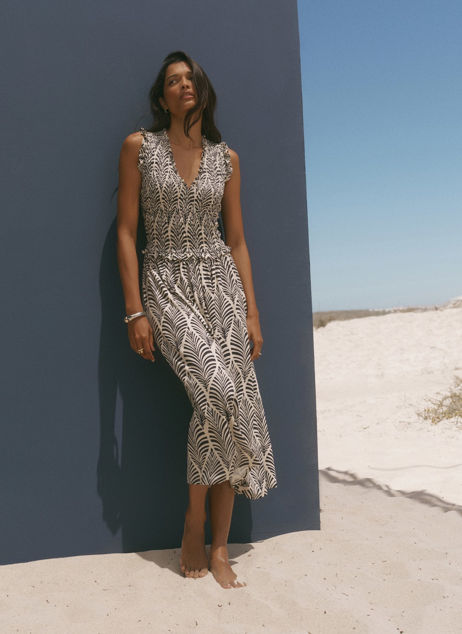 Navy Print Shirred Midi Dress – Mint Velvet