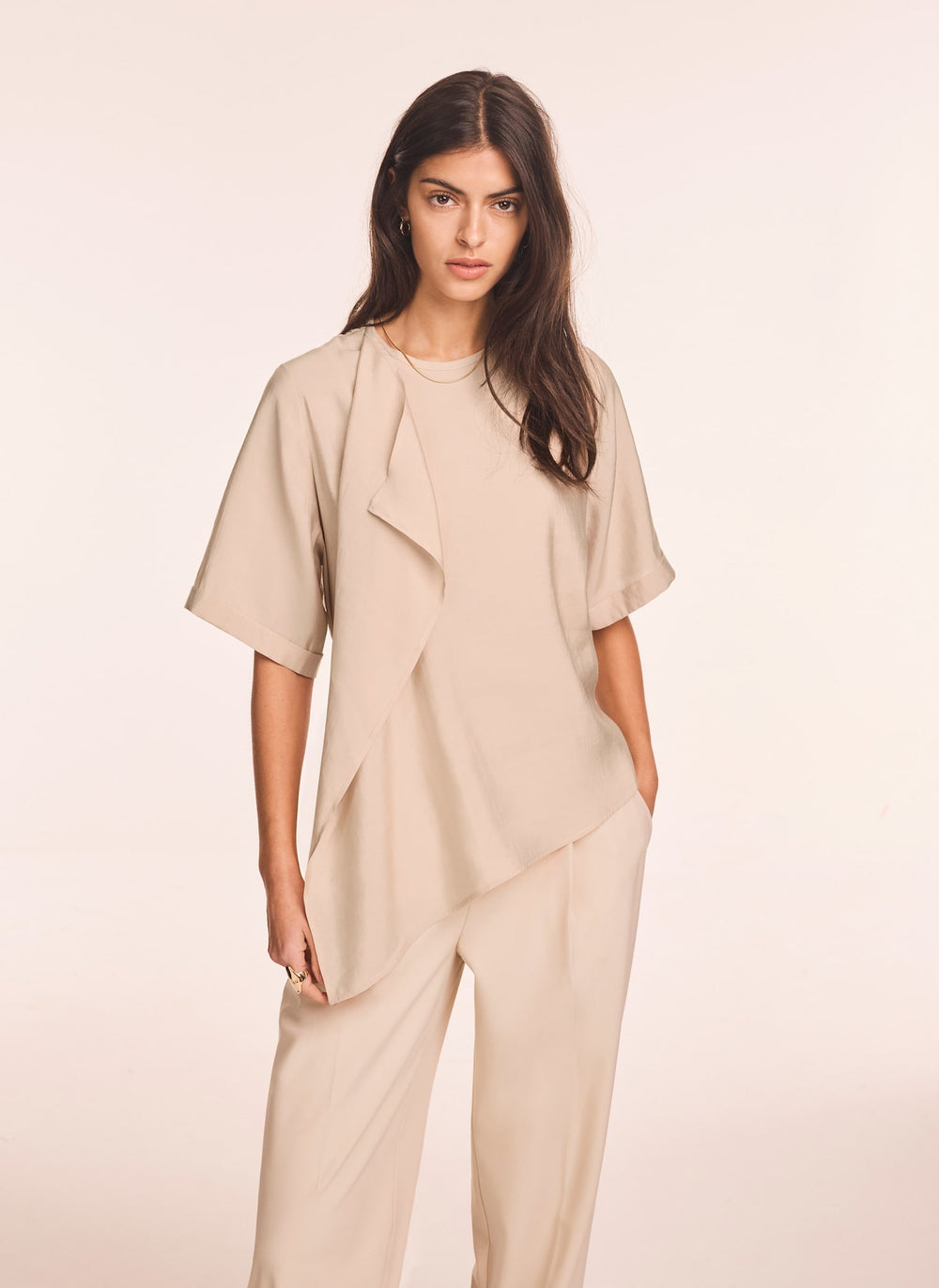 Neutral Asymmetric Detail Top