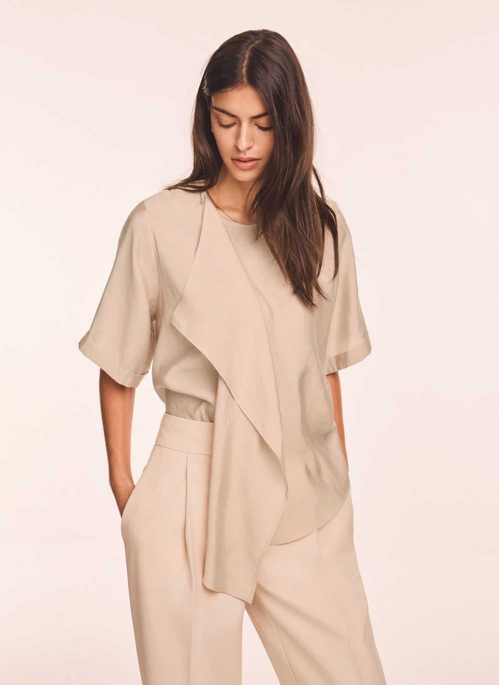 Neutral Asymmetric Detail Top