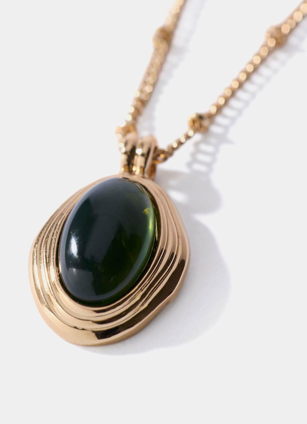 Gold Tone Layered Resin Pendant Necklace