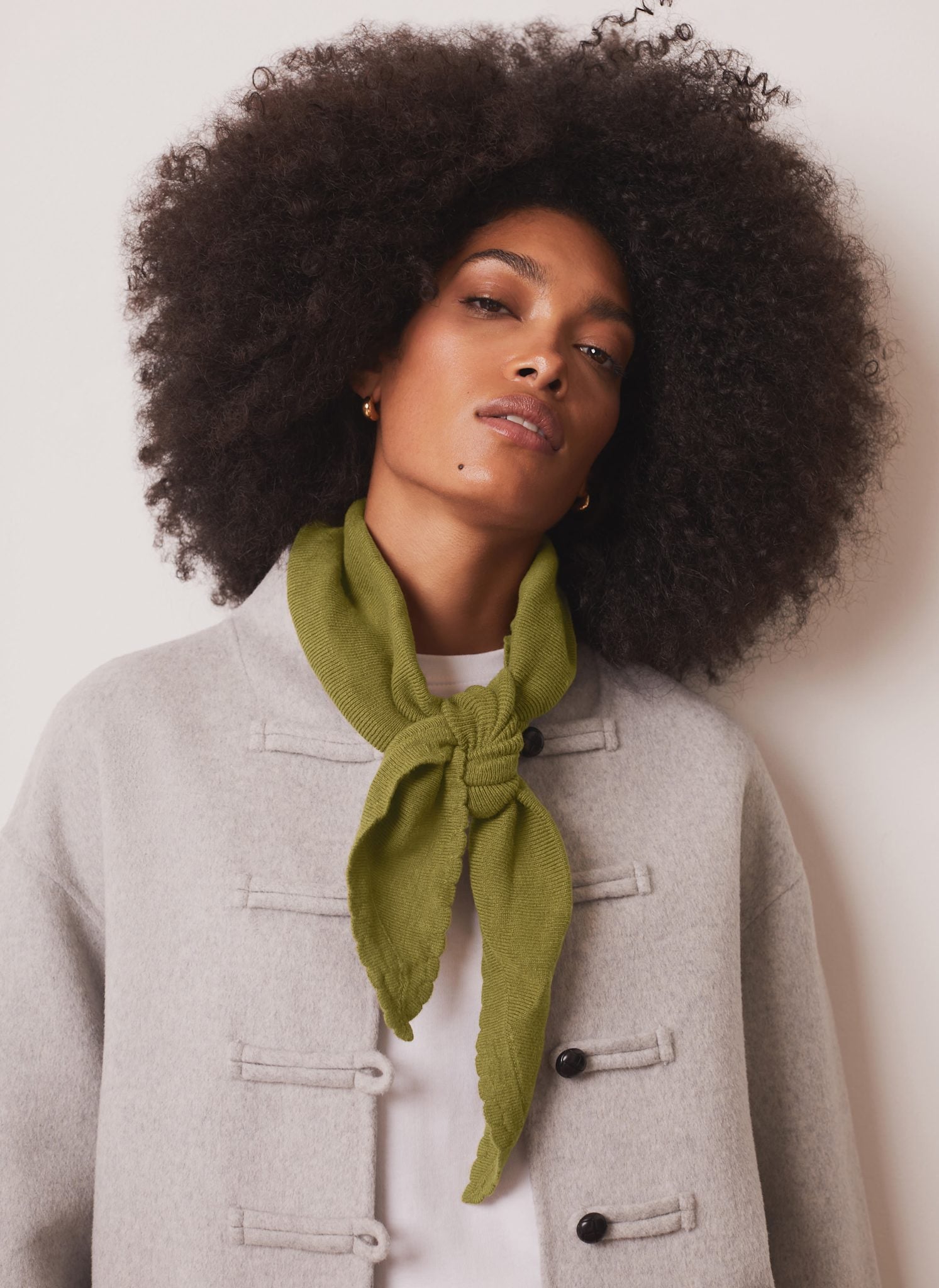 Olive Green Scallop Edge Knit Scarf – Mint Velvet