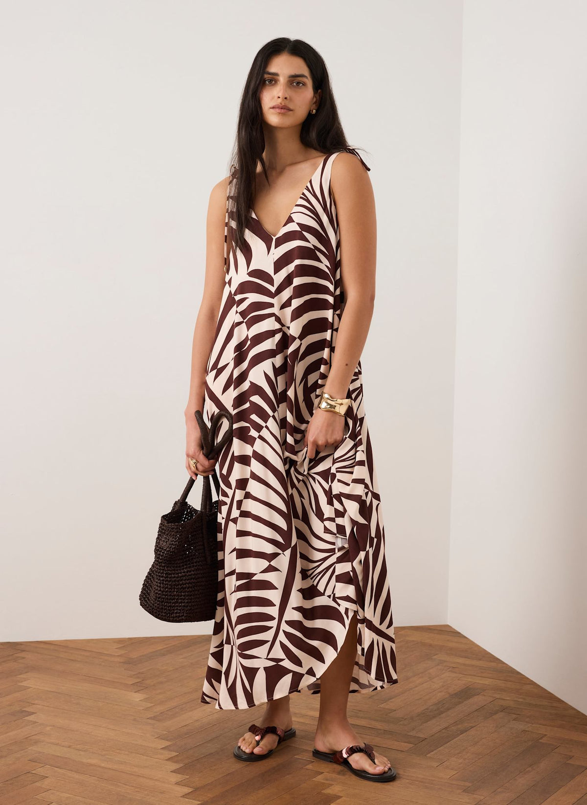 Women's Dresses & Jumpsuits | Ladies Dresses | Mint Velvet  Page 2
