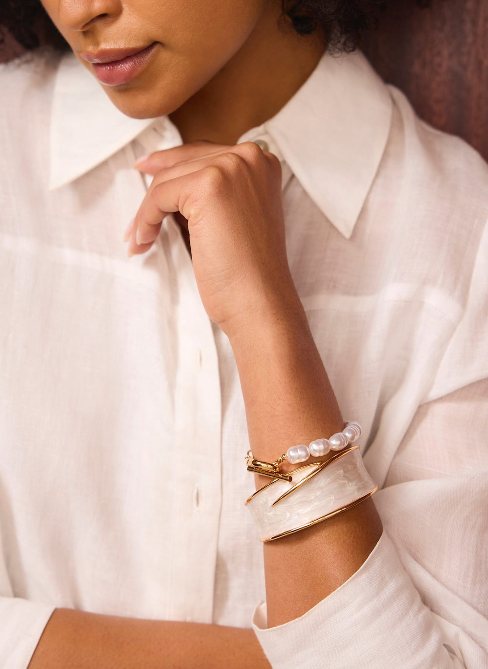 Gold Tone Pearlescent Bangle