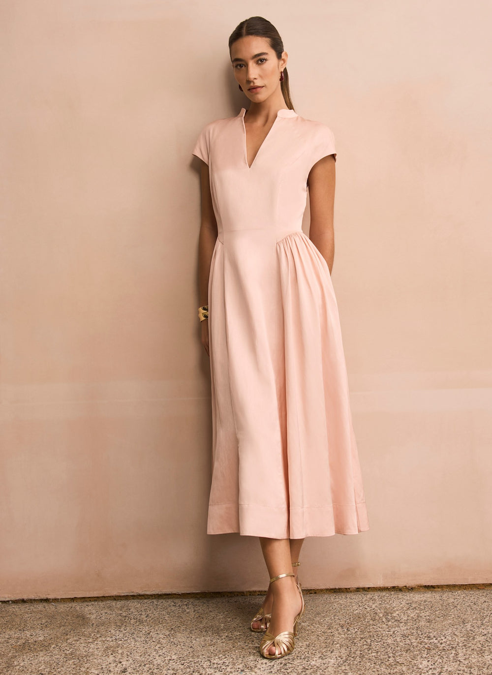 Mint Velvet Pink Ruched Detail Midi Dress | Size 6 | Pink | Short Sleeve | V Neck