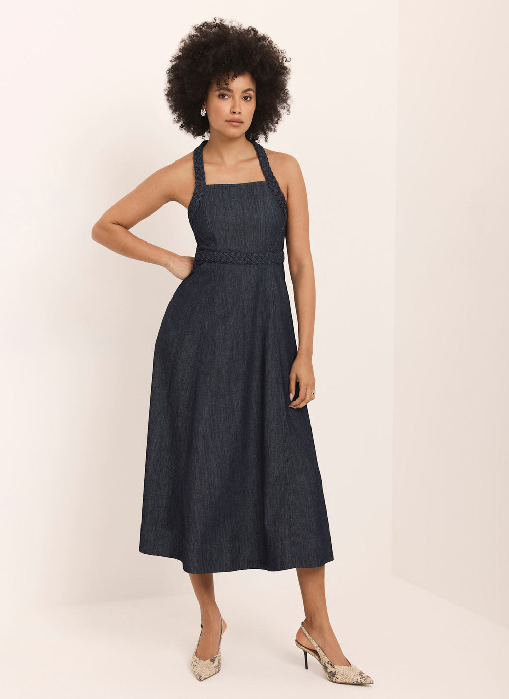 Mint Velvet Dark Blue Denim Halter Midi Dress | Size 02 | Blue | Sleeveless | Halter Neck Mint Velvet Dark Blue Denim Halter Midi Dress | Size 02 | Blue | Sleeveless | Halter Neck