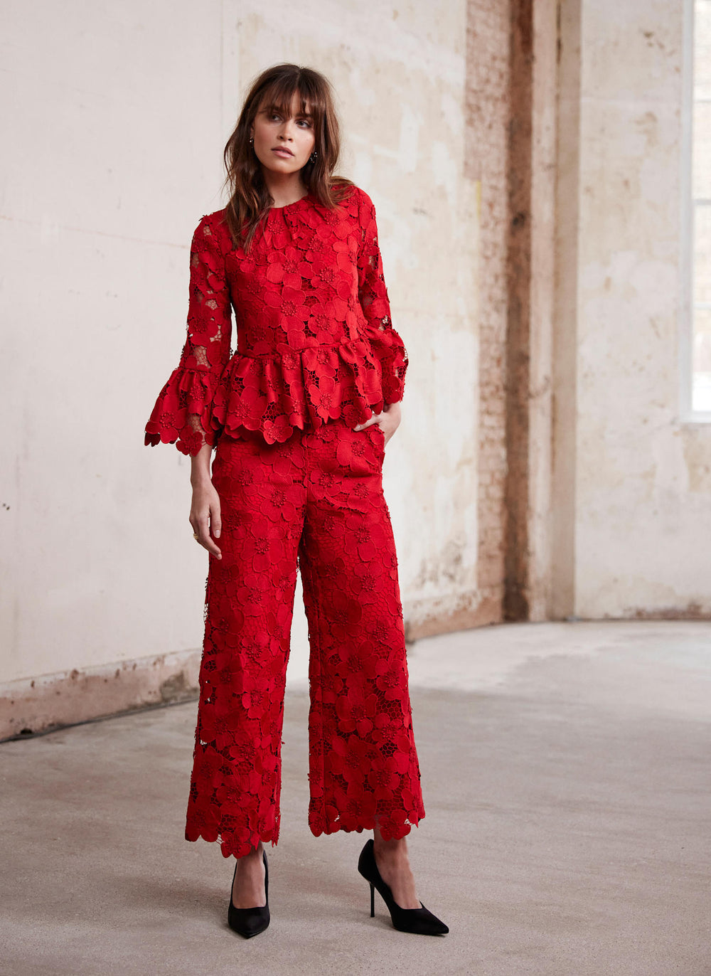 Red Lace Applique Cropped Trousers