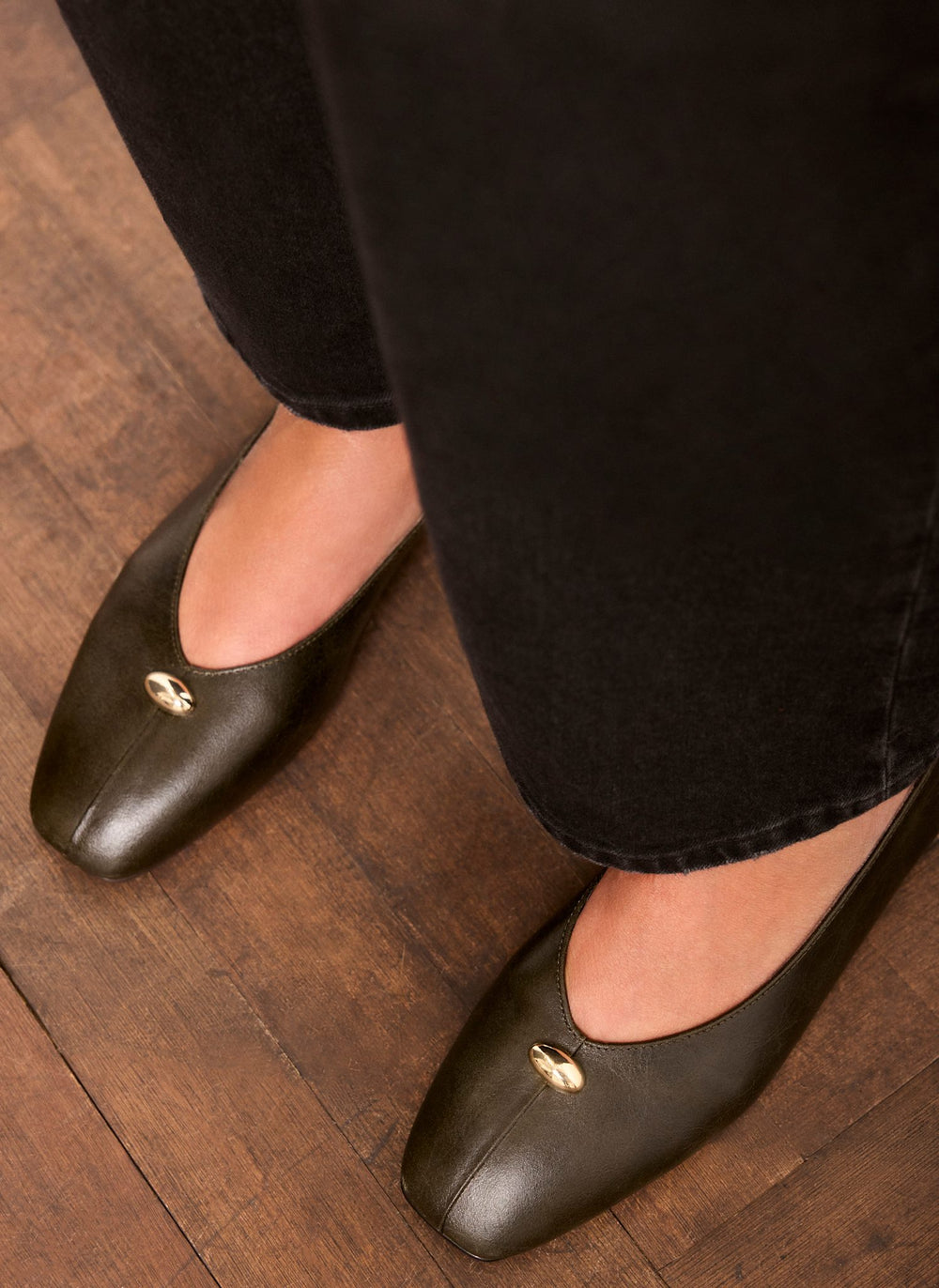 Ruby Olive Green Leather Ballet Flats