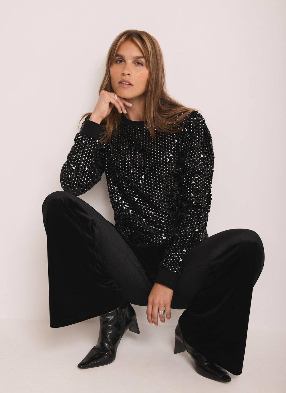 Black Velvet Embellished Sweatshirt – Mint Velvet