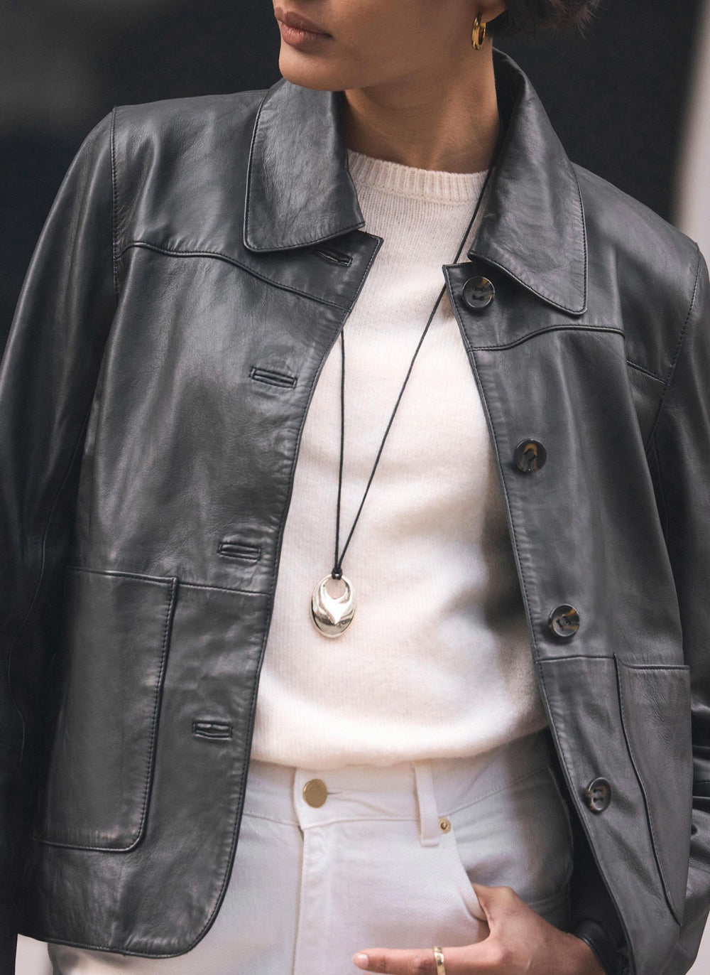 Silver Tone Rope Pendant Necklace