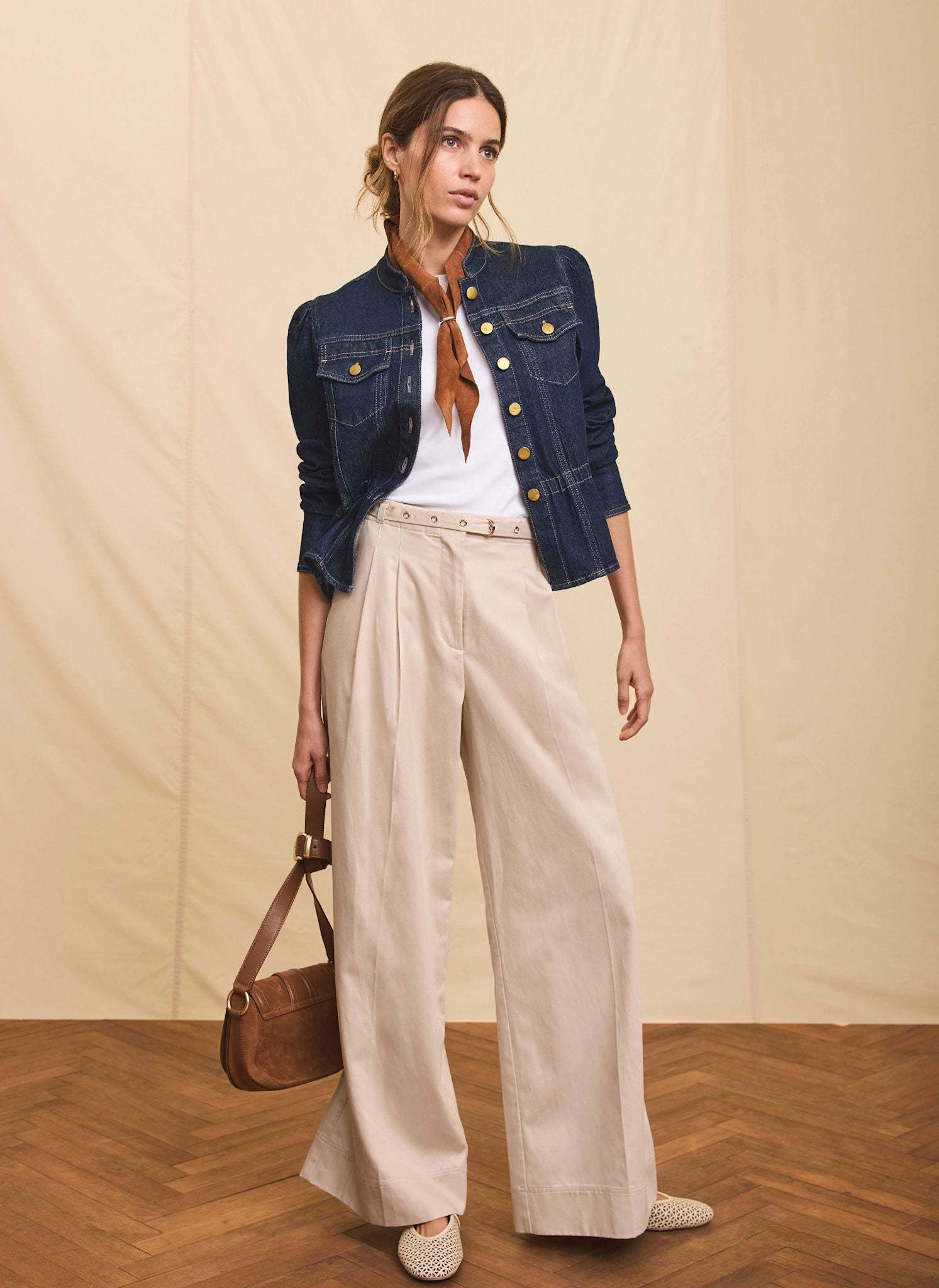 Neutral Belted Wide Trousers – Mint Velvet