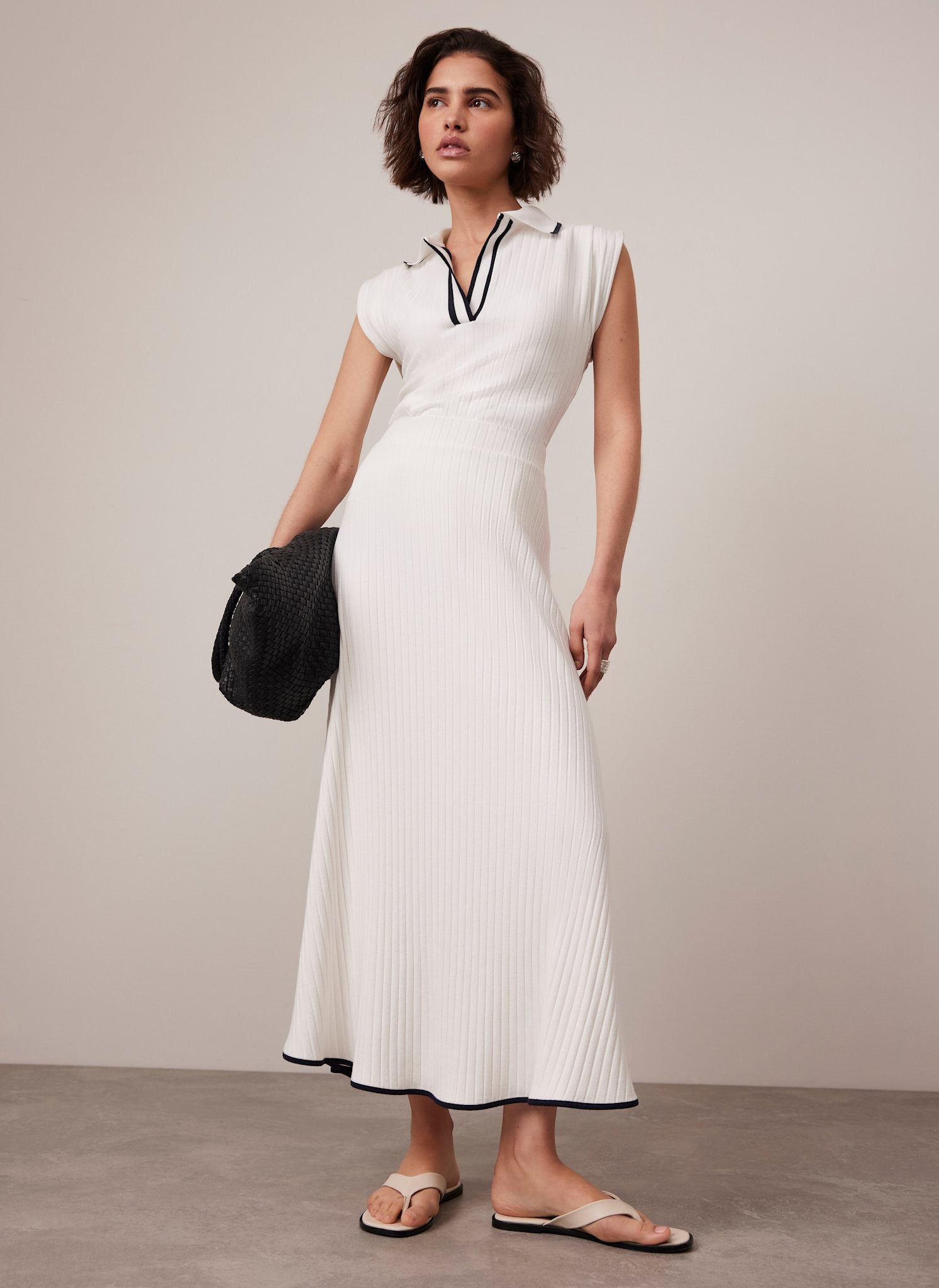 Ribbed Contrast Hem Midi Skirt