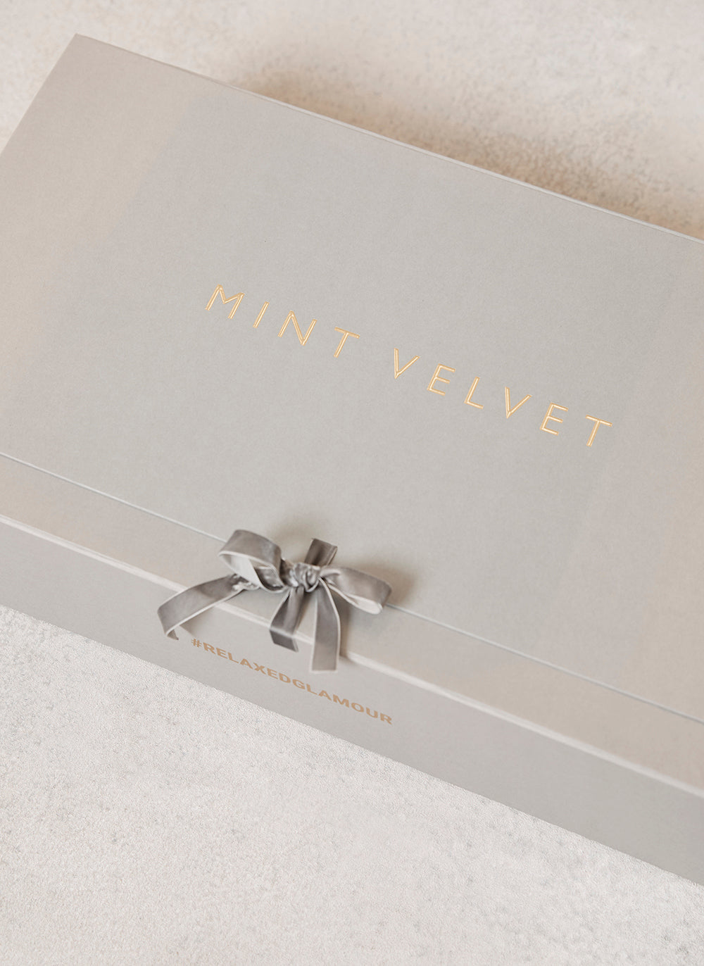 Gift Wrap Service SKU Mint Velvet 