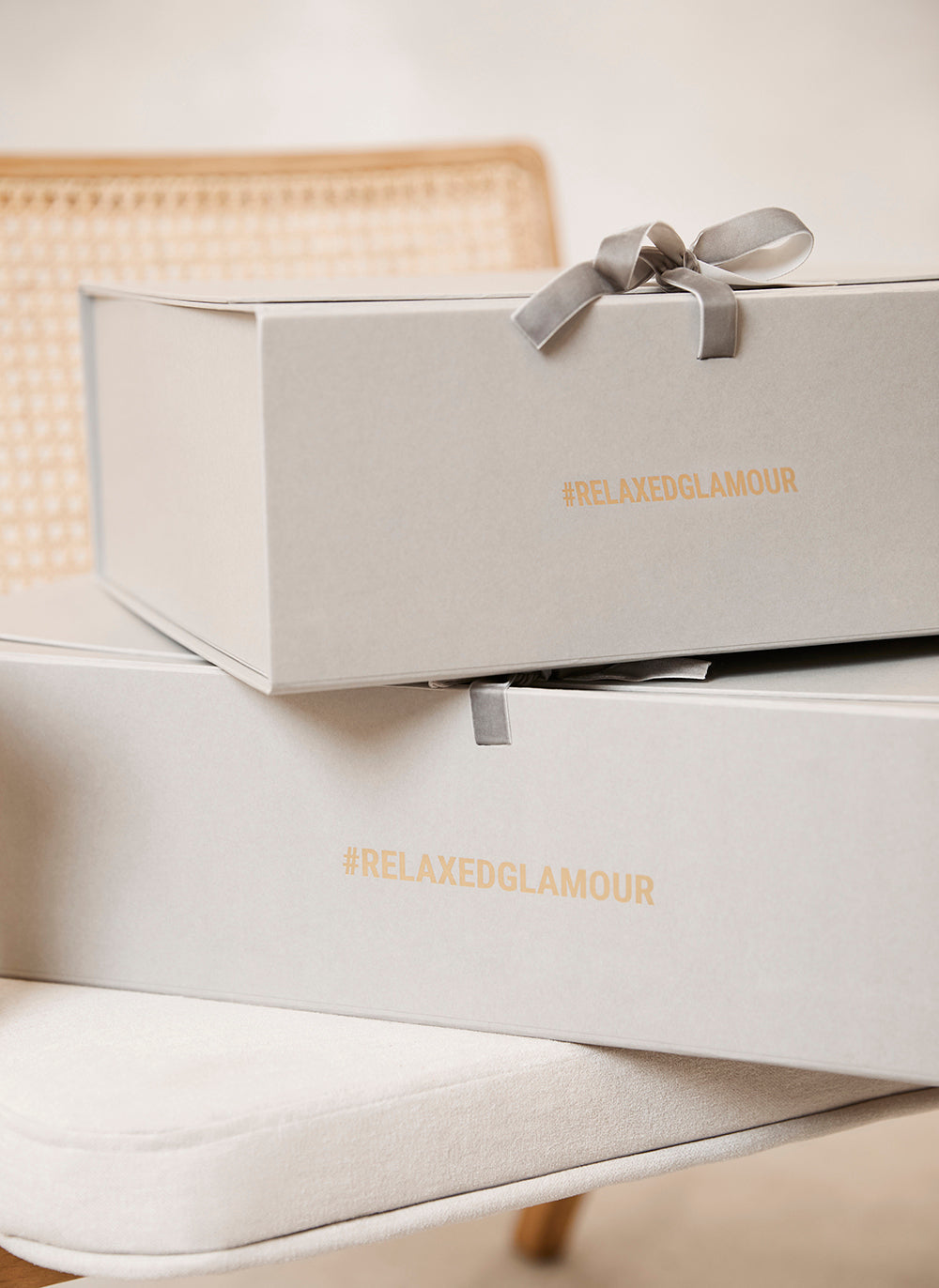 Gift Wrap Service SKU Mint Velvet 