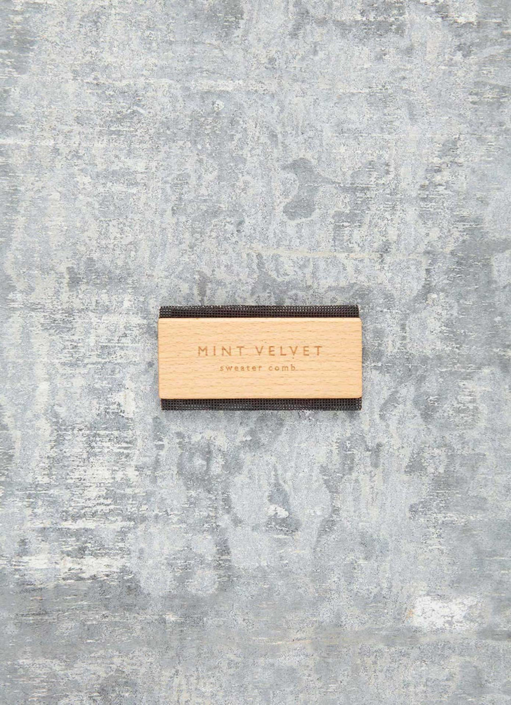 Sweater Comb HOME ACCESSORIES Mint Velvet 